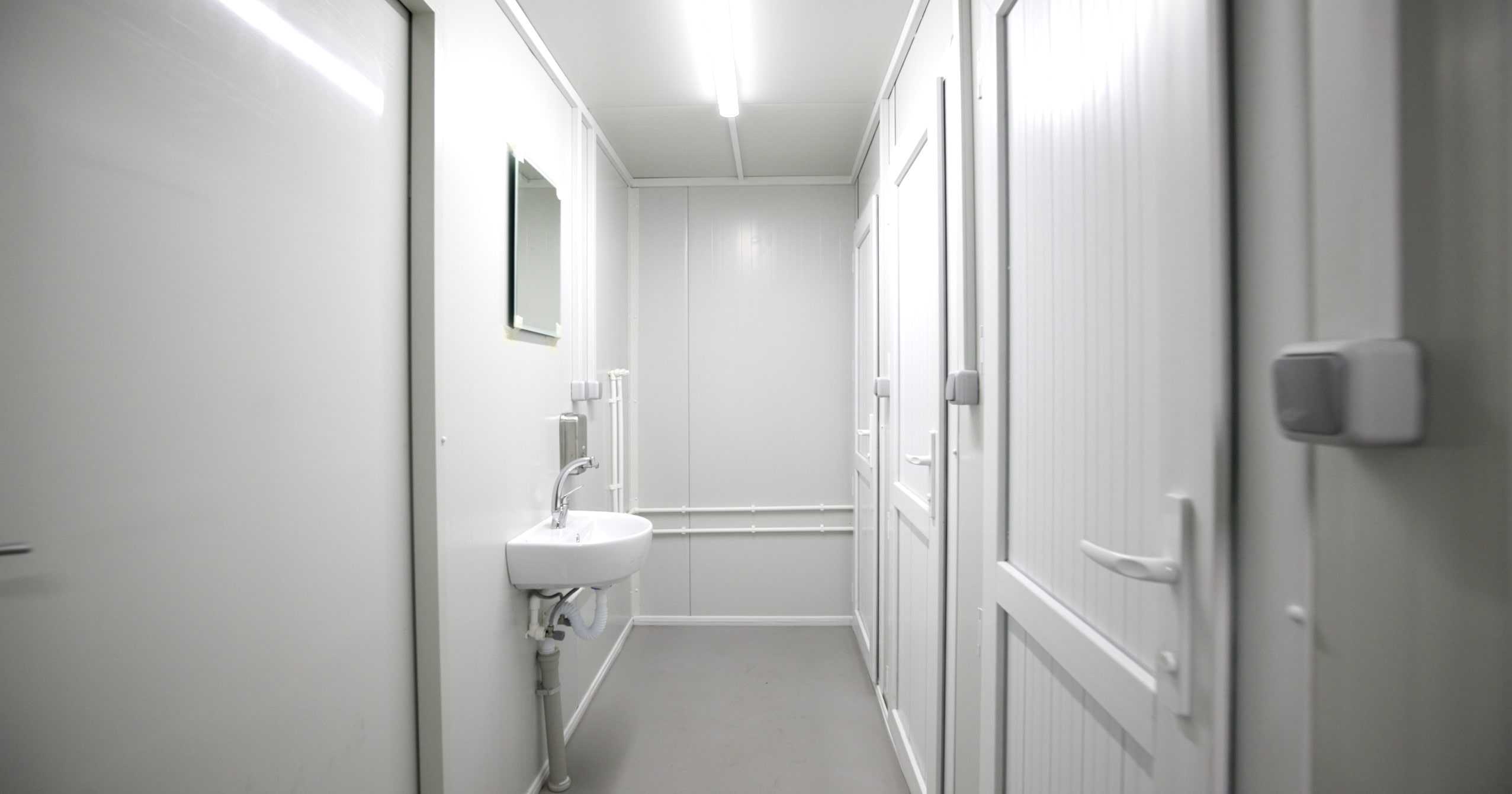Sanitaires de chantier : quelles sont les obligations selon l’effectif ?