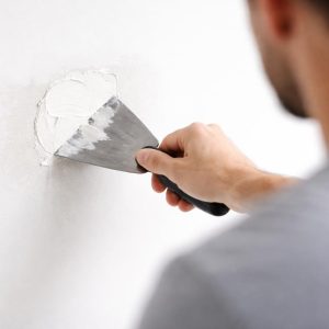 Reboucher les Trous des Murs : Comment Faire sans Traces ?